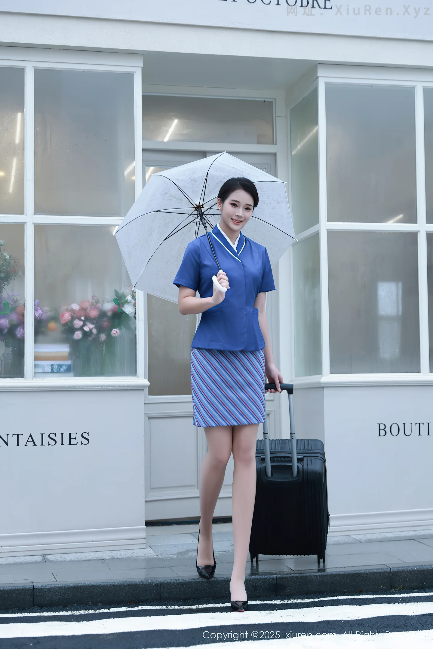 图片[5]-[XiuRen秀人网]VOL.10708 模特南乔性感蓝色空姐制服配肉色丝袜秀完美身材迷人诱惑写真64P-秀人网官方网站